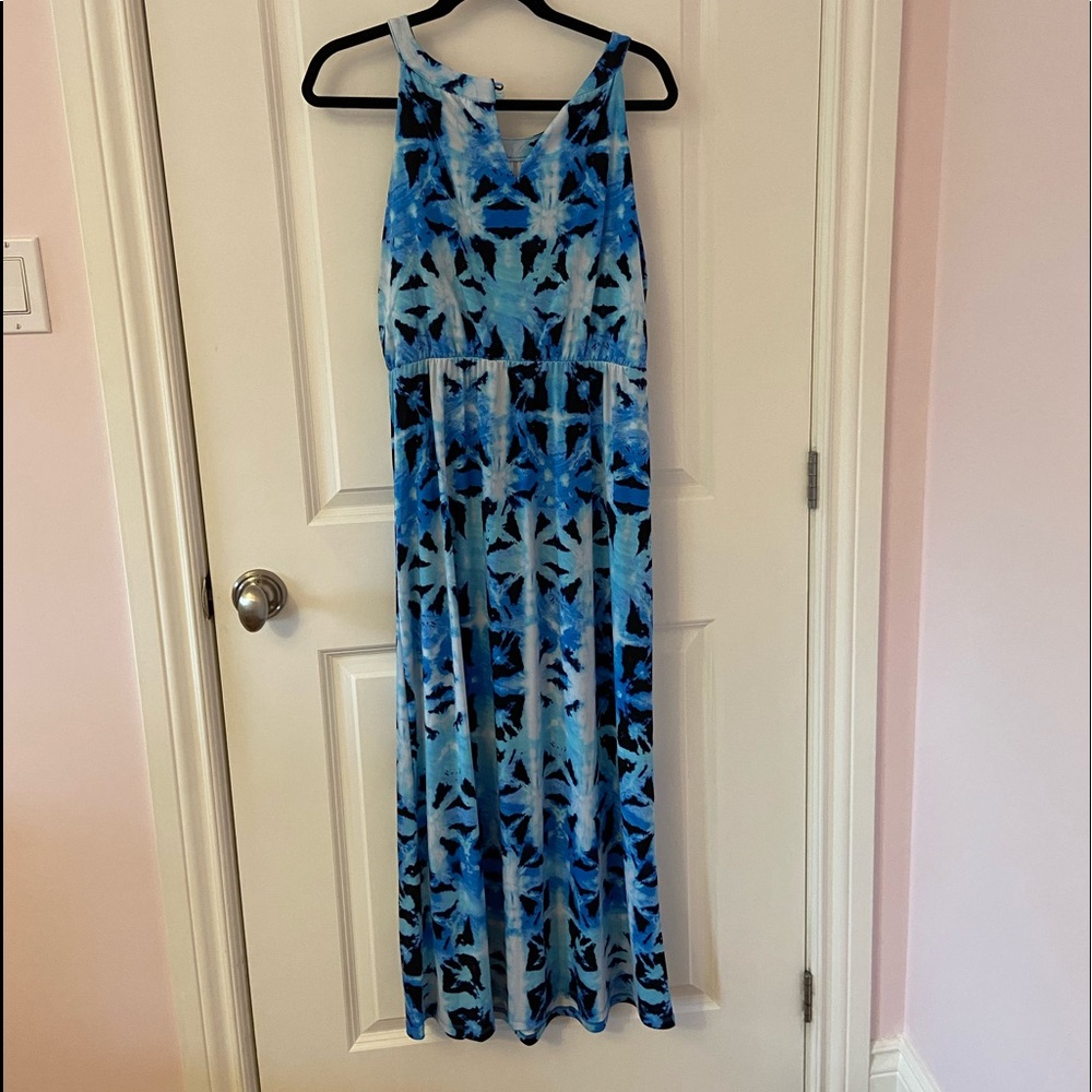Maxi Dress - Picture 2 of 4